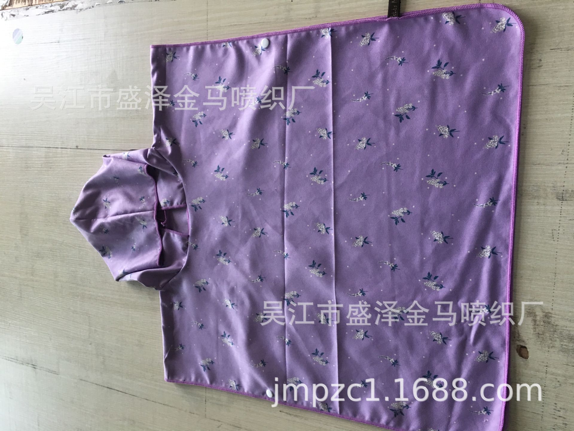 AFDCE43C2D49165876088405B45221