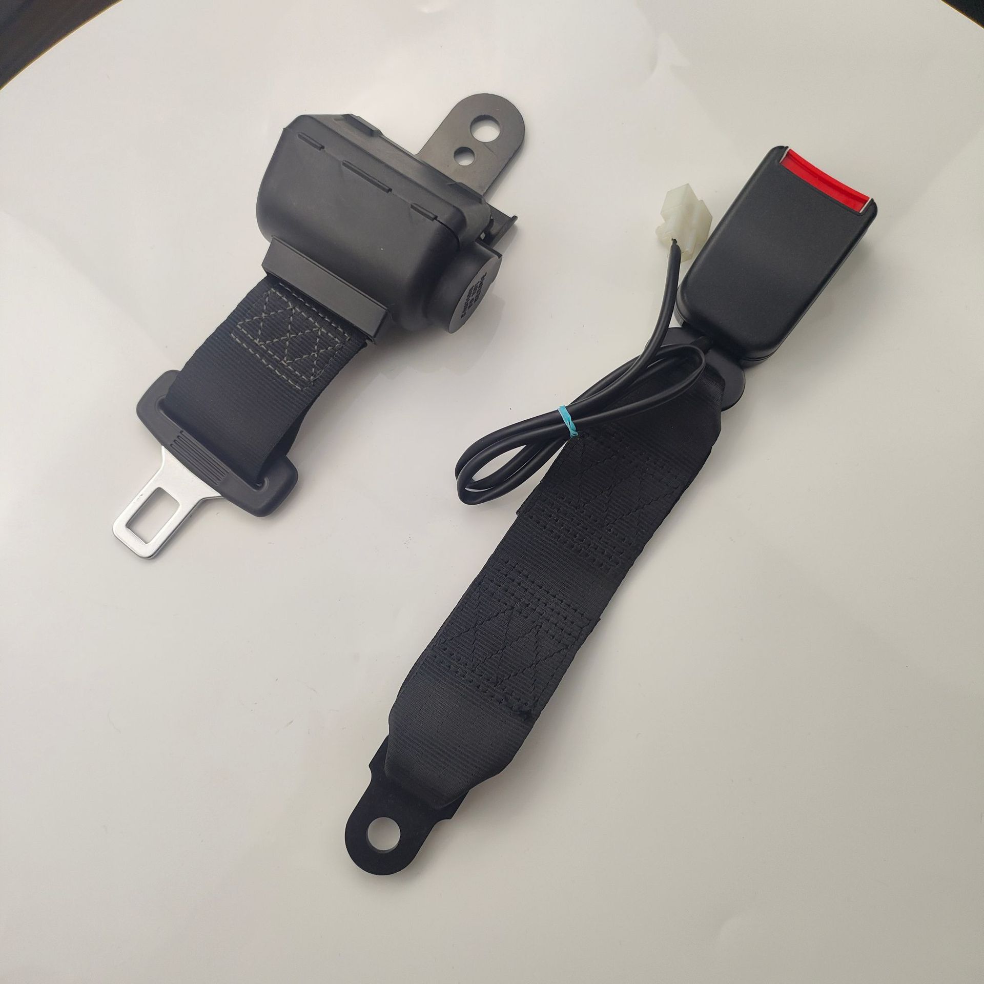 JXBSD – Coach School Bus Car seat belt - semi-enclosed-retractor-35cm-wire-normally-closed