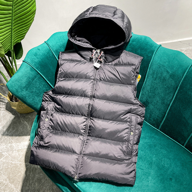 Mengjia down Vest for Women, New Style down Jacket for Men, Thickened Outerwear, European Style 2025 Vest, down Vest Must-Have Mengjia down Vest for Women, New Style down Jacket for Men, Thickened Outerwear, European Style 2025 Vest, down Vest Must-Have