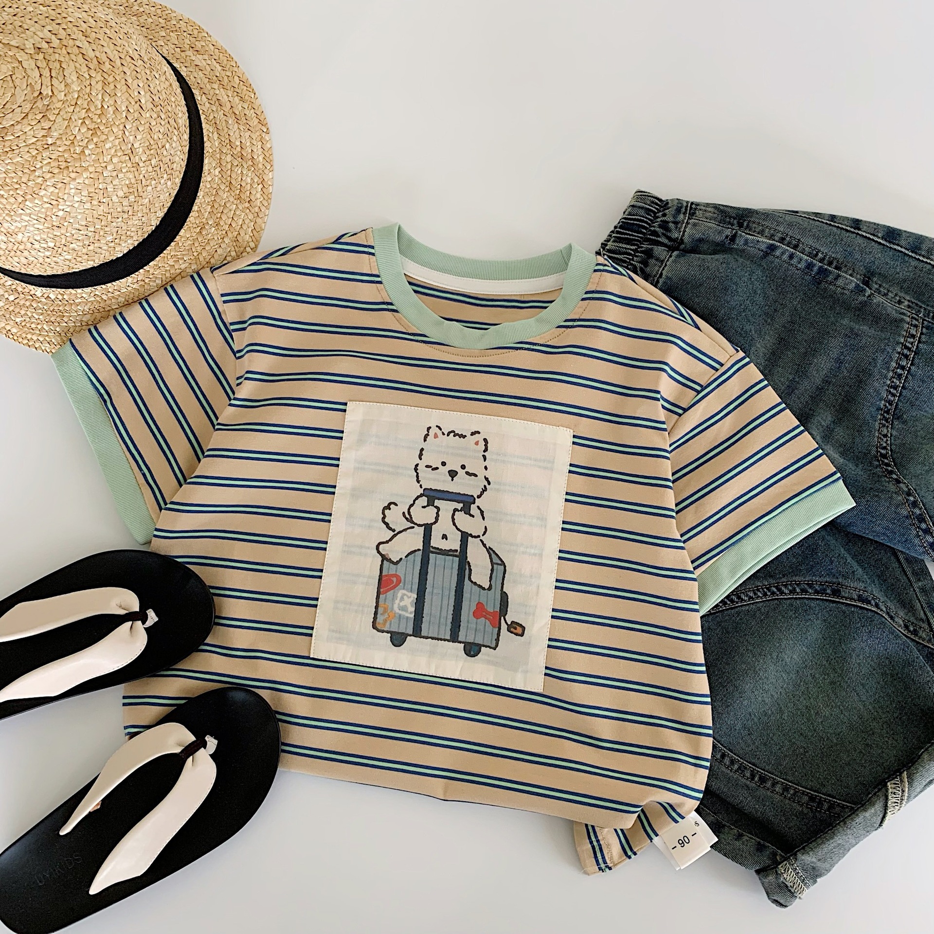 Maibao niño de manga corta verano 2025 nuevo parche para niños oso a rayas camiseta para niños de algodón puro tipo a ropa para niños de moda