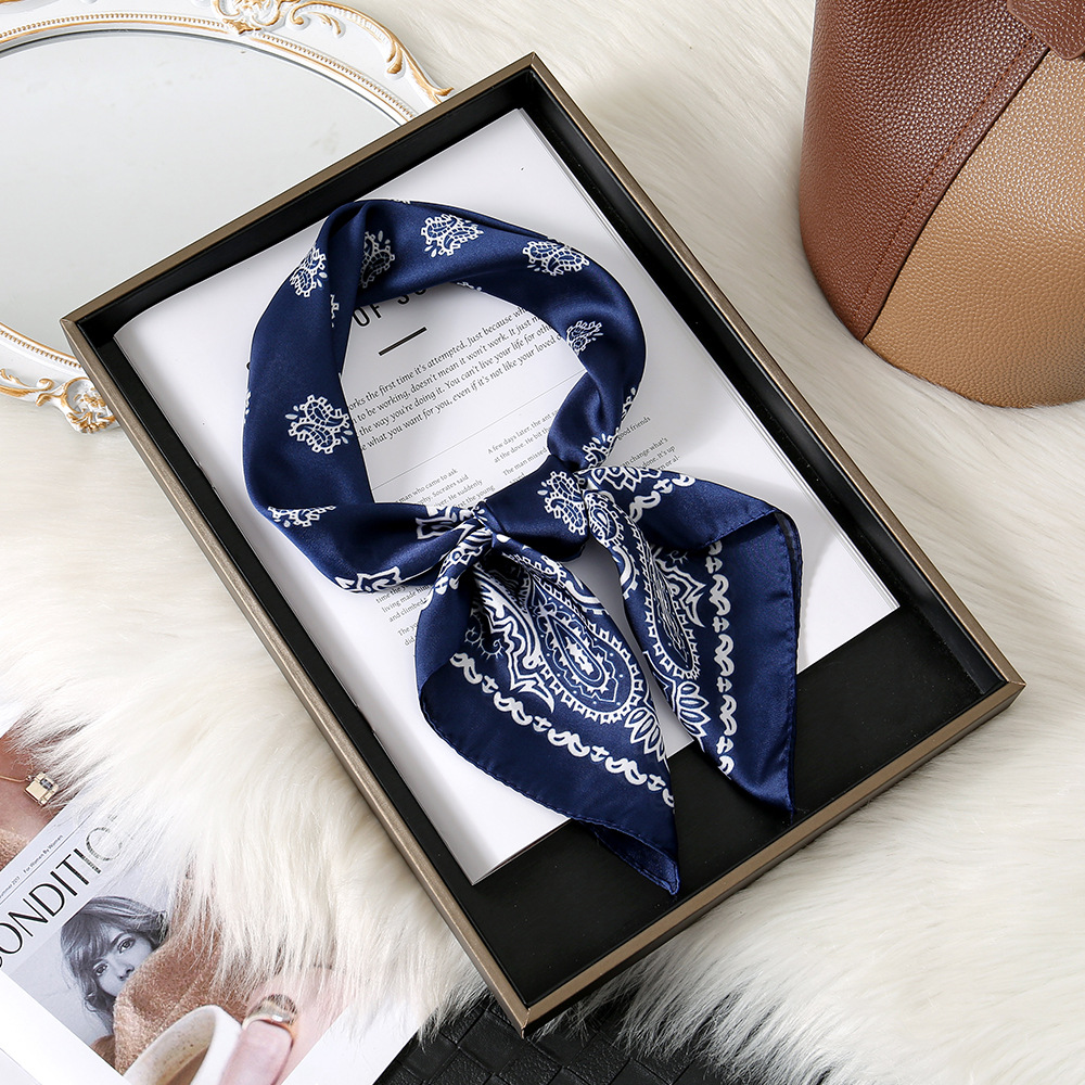 Flor de anacardo europea y americana transfronteriza 70 bufanda de seda de imitación retro todo-fósforo bolsa atada bufanda cuadrada bolsa atada bufanda de seda scarf al por mayor