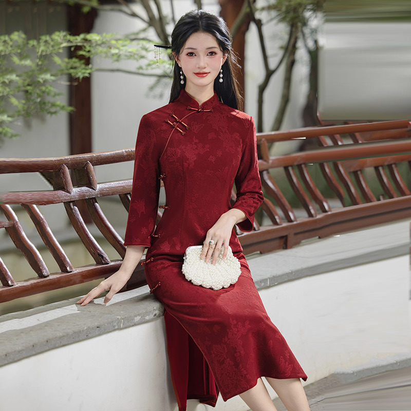 红色国风中式苏州长款秋季长袖旗袍改良年轻款女复古修身收腰春秋|undefined