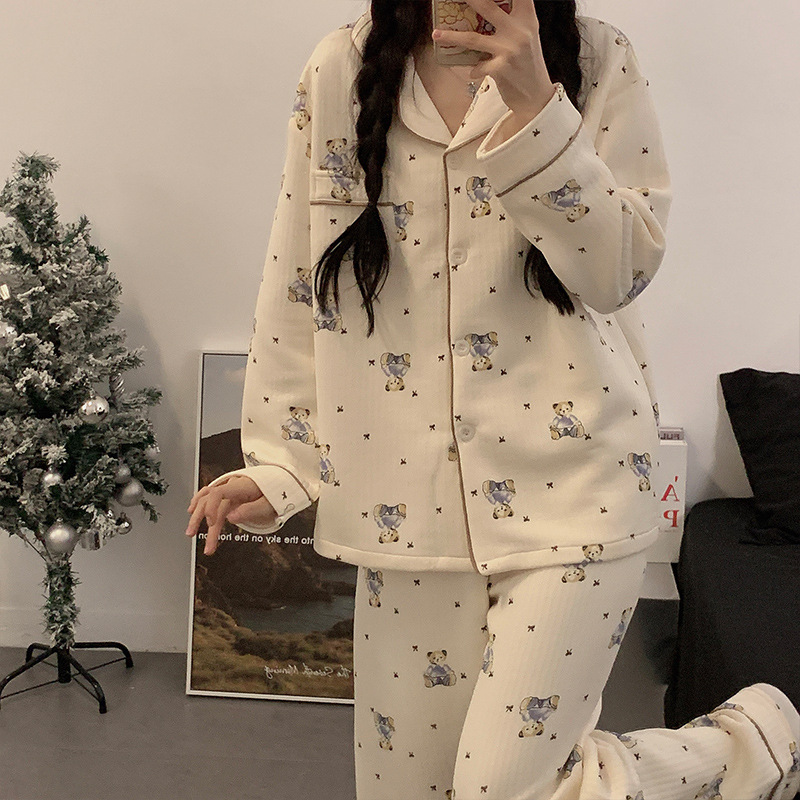 かわいいクレヨンしんちゃん空気綿のパジャマ