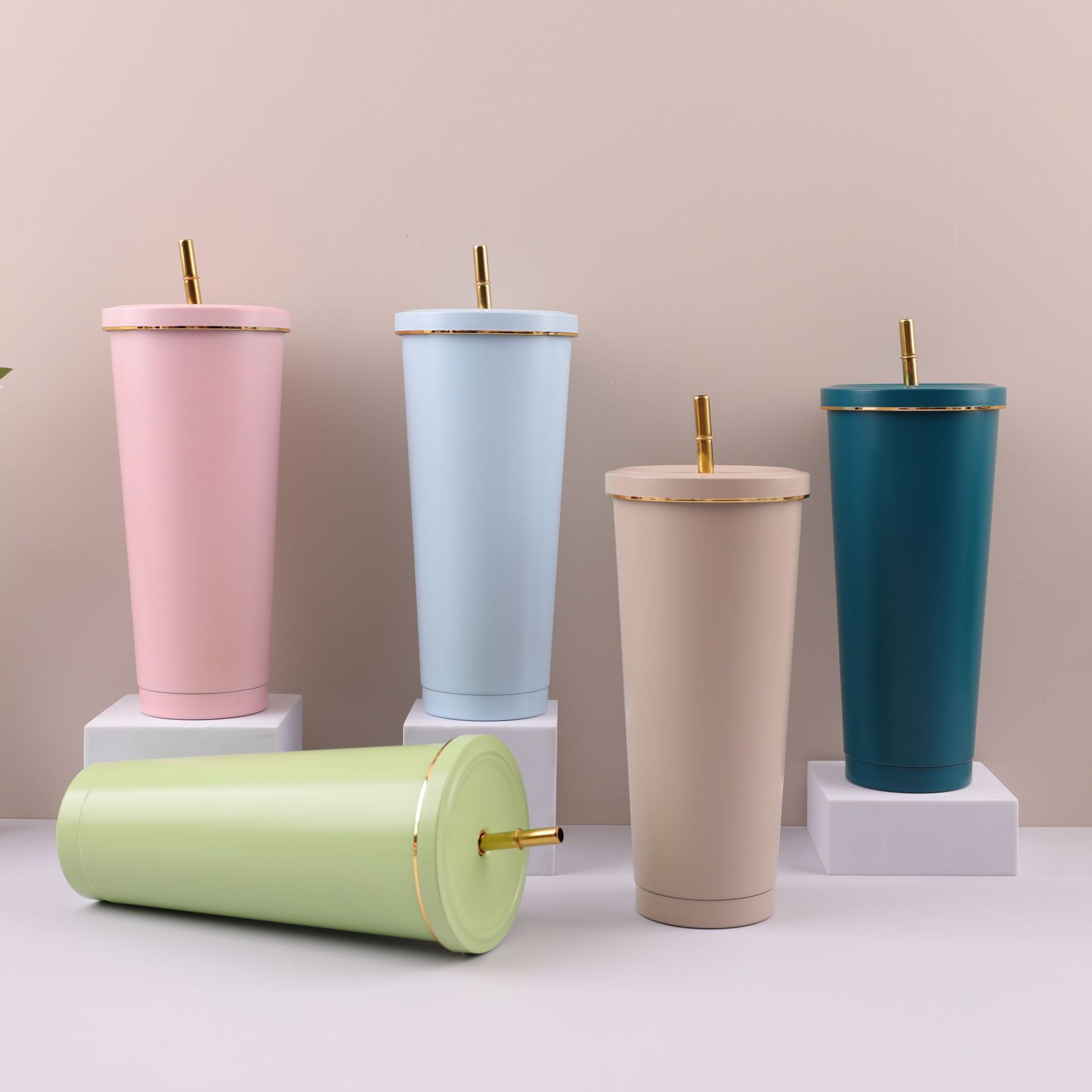 Especial transfronteriza 304 taza de café de paja de acero inoxidable taza de vacío de doble capa portátil al aire libre taza de vacío de coche frío