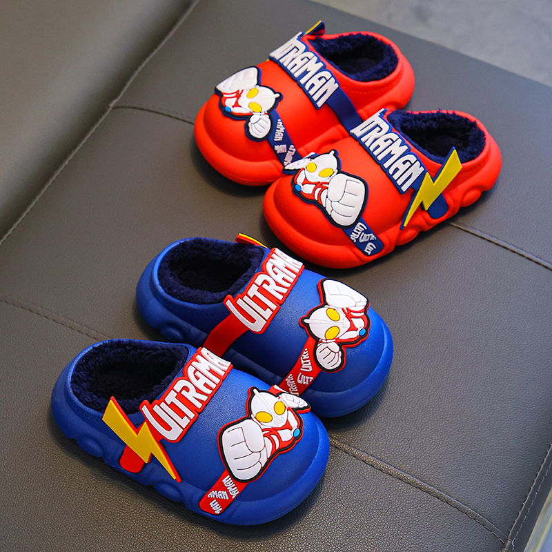 2024 nuevo invierno Ultraman zapatillas de algodón para niños impermeables calientes de peluche para niños pequeños y grandes zapatillas de algodón para niños pequeños