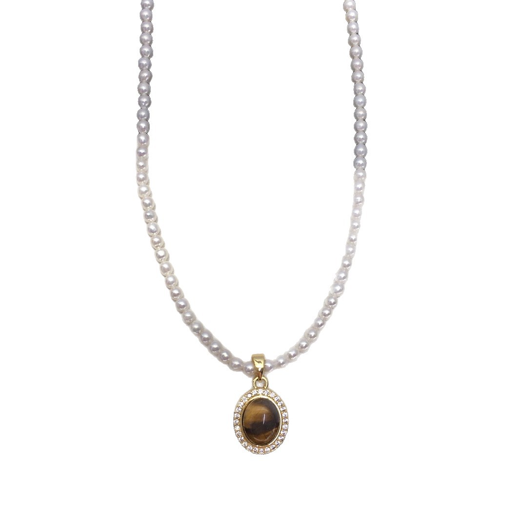 Luxury Pearl Choker Necklace With Magnetic Clasp For Women_voghion.com