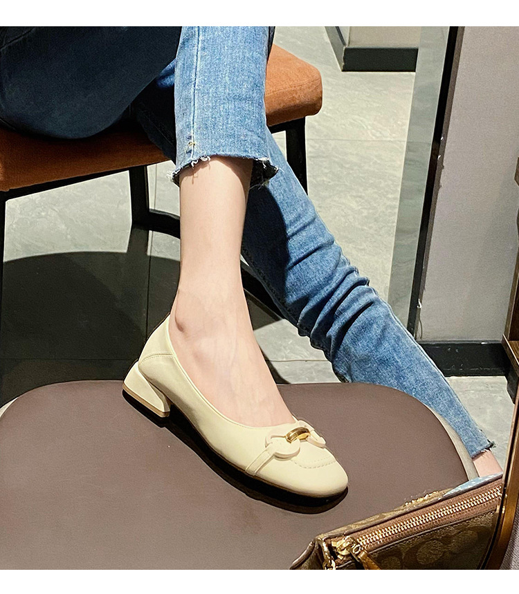 Zapatos de tacón alto de una pieza de cuero genuino para mujer, boca poco profunda, punta cuadrada, tacón grueso, zapatos individuales retro franceses, charol, metal, otoño_voghion.com