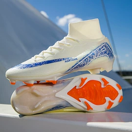 足球鞋;羽毛球鞋;登山鞋