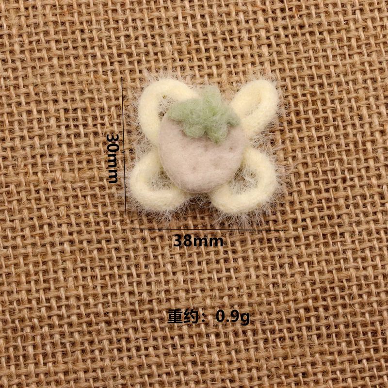 秋冬新款毛绒幸运小草莓配饰 diy儿童法师包包帽子装饰辅料配件|undefined