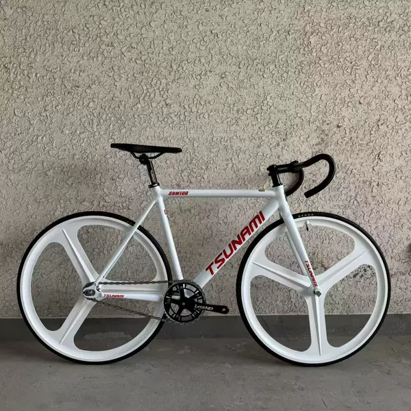 Baisandao-bright white with red letters