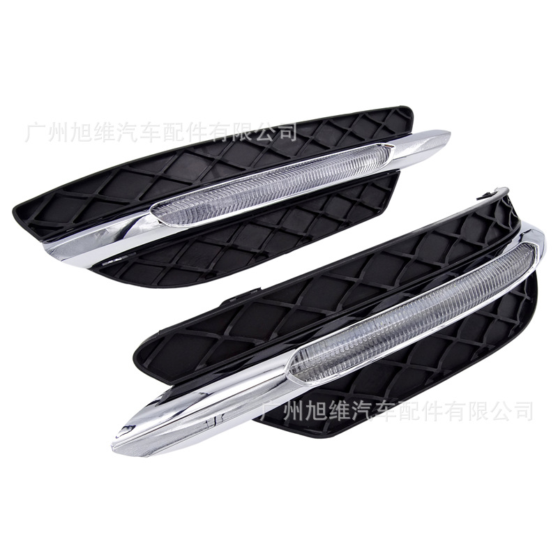 Suitable for Mercedes-Benz C-Class W204 Led Daytime Running Light Assembly Front Bumper Lower Grille Fog Light Modification