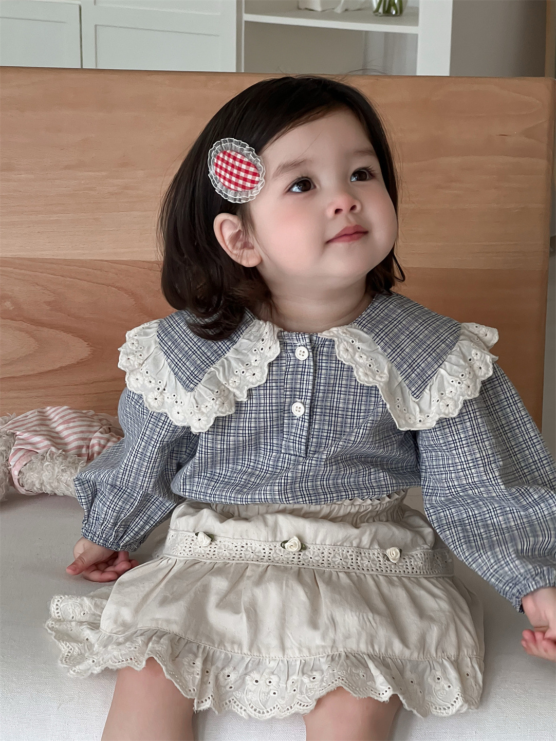 Ropa infantil 2026 primavera nueva ropa infantil coreana de niñas camisa de muñeca de encaje con solapa bolsas de ropa de bebé image 3