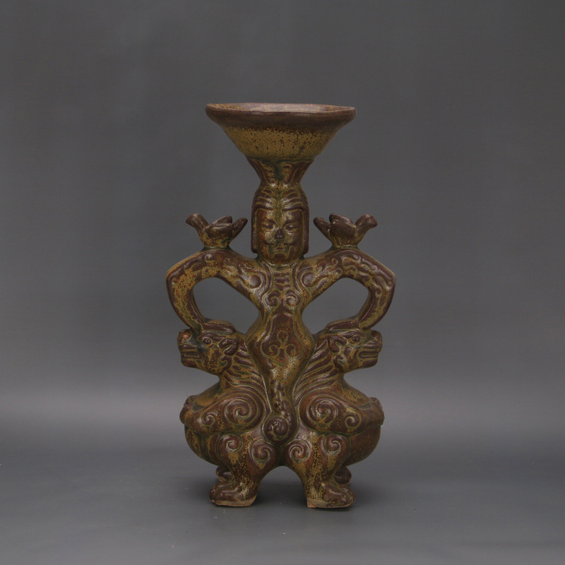 Song Dynasty Yue Kiln Tea Residue Hand-Carved Figure with the Character'Ji' Oil Lamp Candle Holder Decorative Ornament Antique Imitation Porcelain Collection