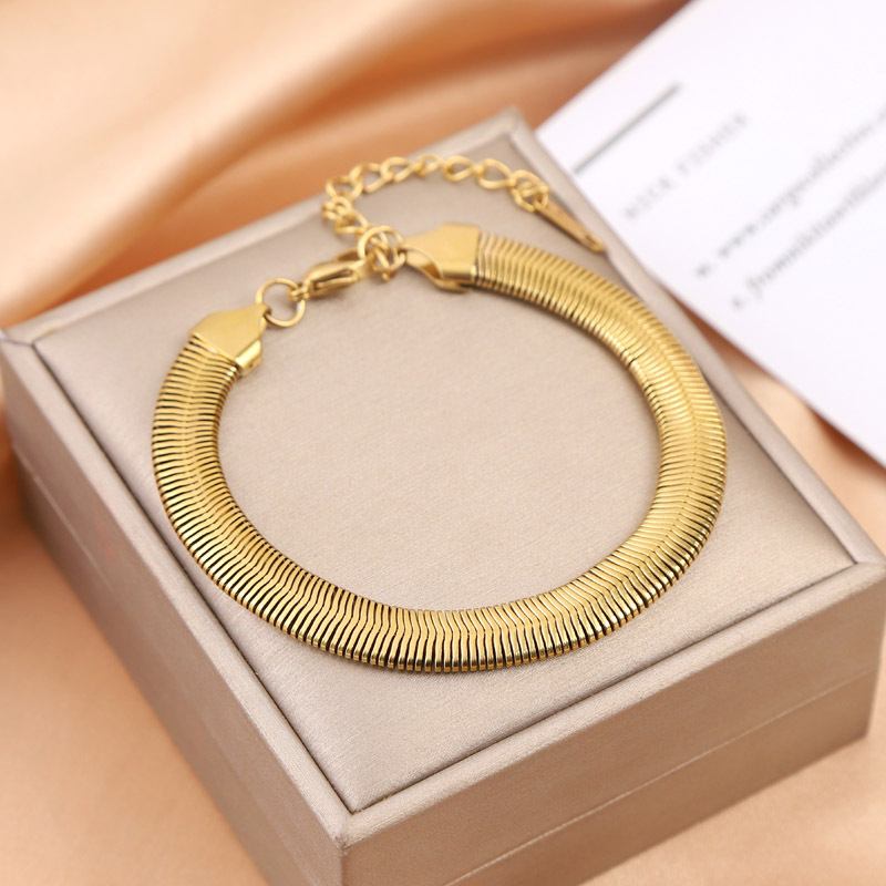 Ventas transfronterizas calientes nuevas pulseras de acero de titanio personalidad femenina de alto nivel diseño ligero de lujo moda temperamento versátil joyería de acero de titanio image 47