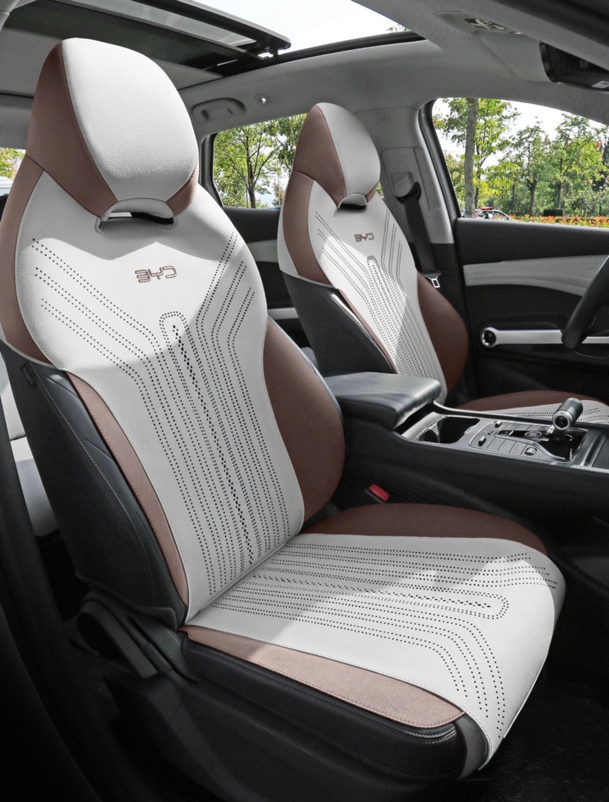 Suitable for Byd Yuan Plus Champion Edition Car Seat Cushion, Universal Car Seat Cover for All Seasons, Ventilated and Breathable Seat Cover