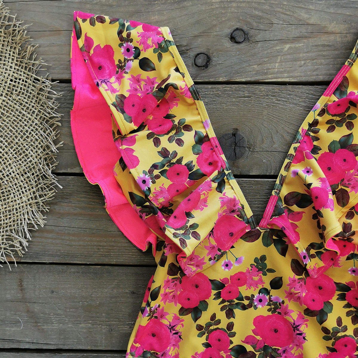 291g Weight Sleeveless Sleeve Length Polyester Fabric Type Short Top Length One-pieces Tops Type 1 Piece Quantity Swimming Occasion V Neck Neckline Slim Fit Type Flower Pattern Women's Gender Vacation Style Women's Vacation Flower 1 Piece One Piece Swimwear 16