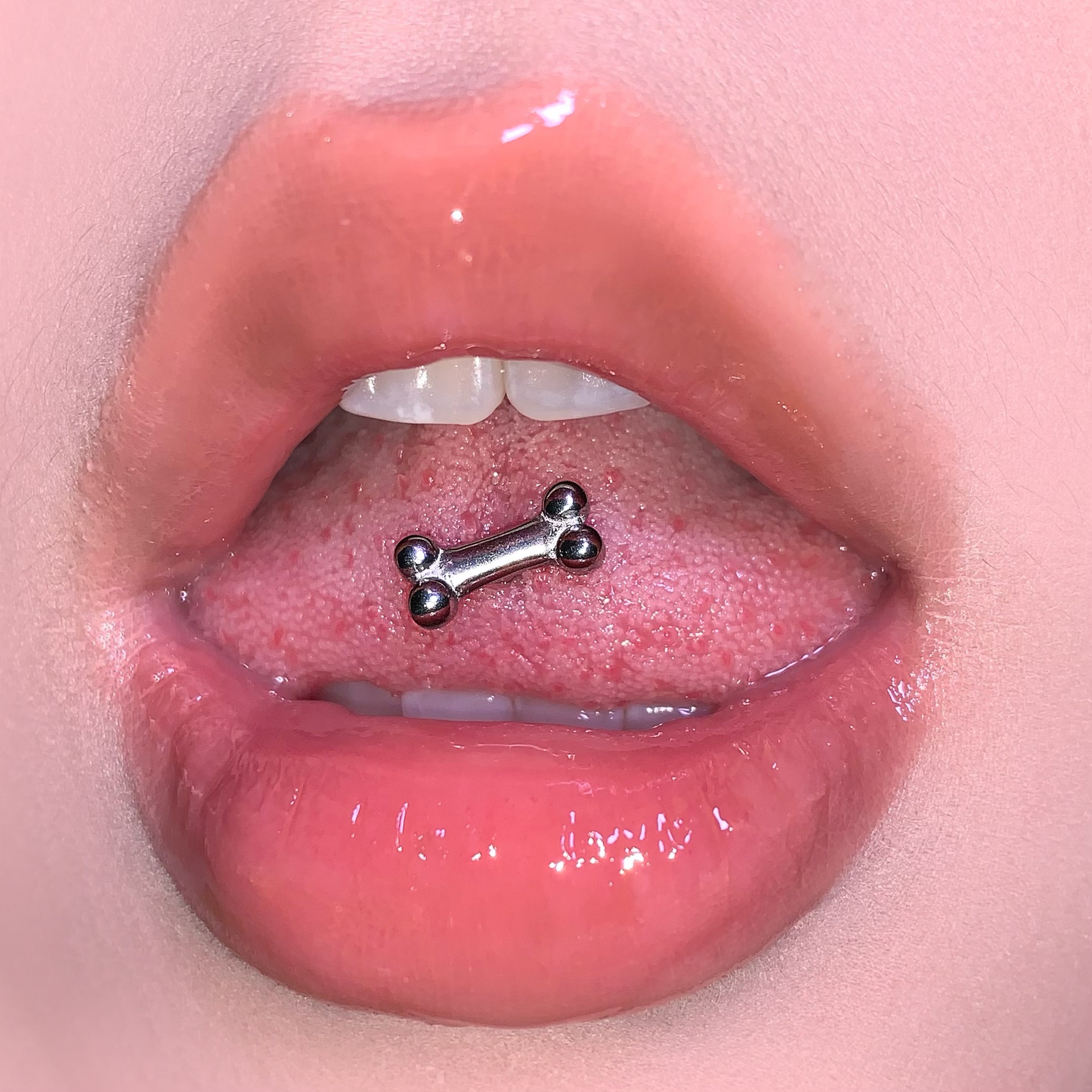 Labret piercing jewelry detail image