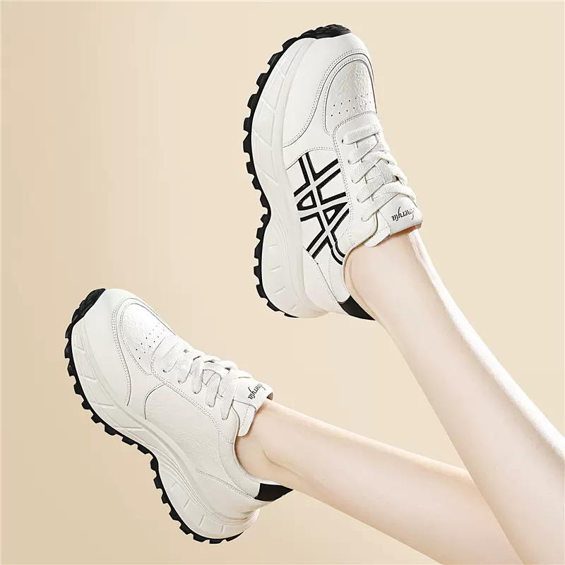 2025秋冬新款厚底增高老爹鞋时尚圆头系带休闲运动百搭女款鞋子
