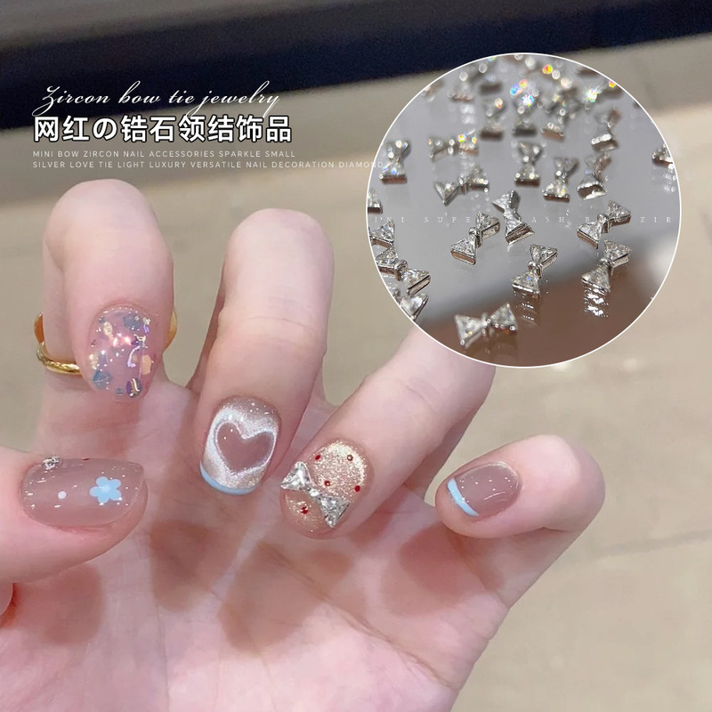 Zircon Mini Bow Face Decoration Flashing Birthday Makeup Creative Photo Photo Face Nail Art Decoration Zircon Mini Bow Face Decoration Flashing Birthday Makeup Creative Photo Photo Face Nail Art Decoration