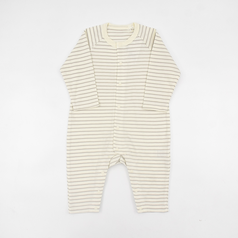 A gray stripe