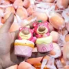 Медвежонок с клубникой