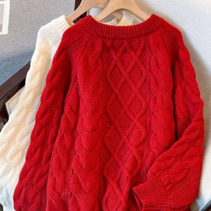 Tian Xiaobiao red loose sweater for women 2025 autumn and winter soft glutinous style pullover Korean and Japanese lazy style top