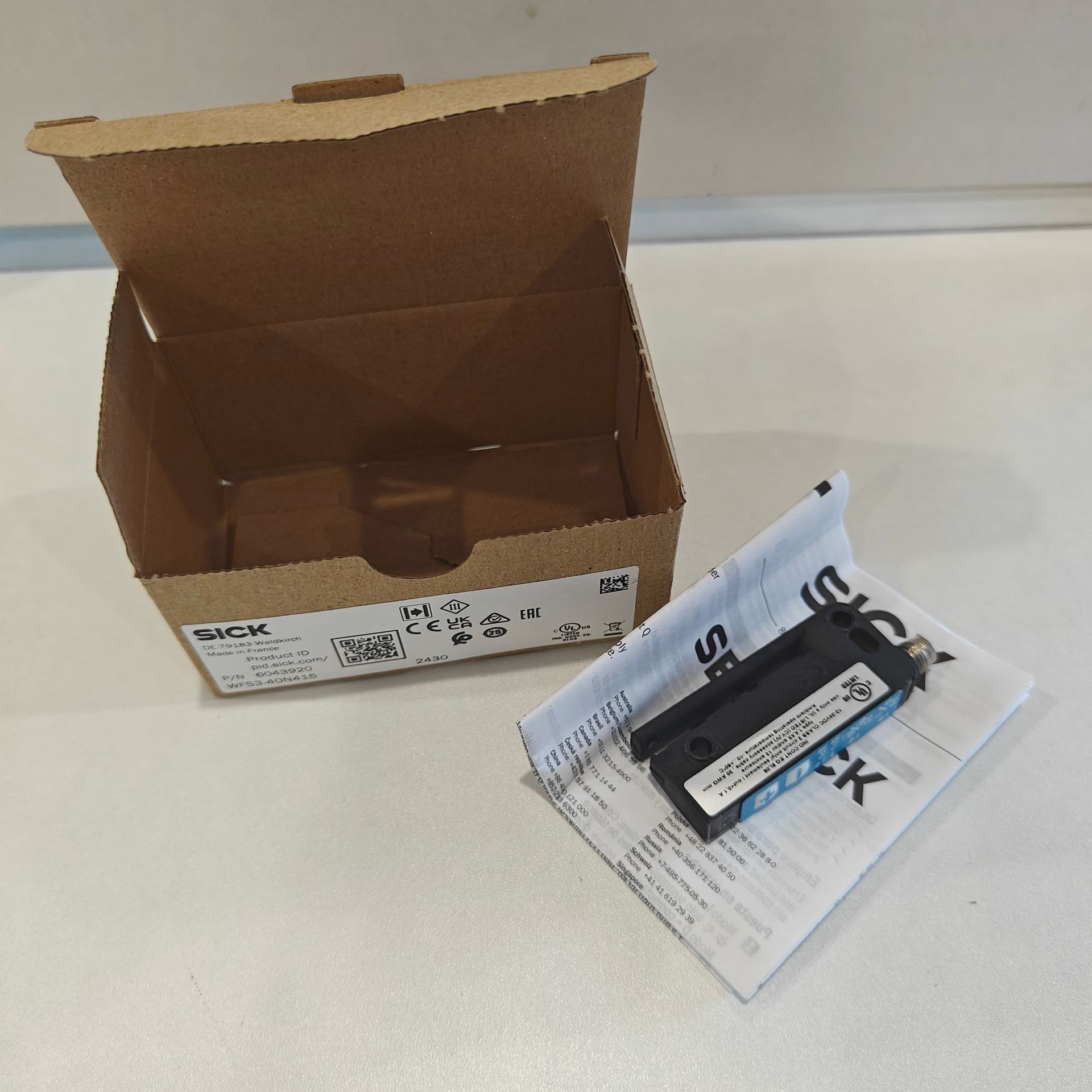 德国SICK 西克槽型传感器WFS3-40N415 正品保证 质量保证 有现货