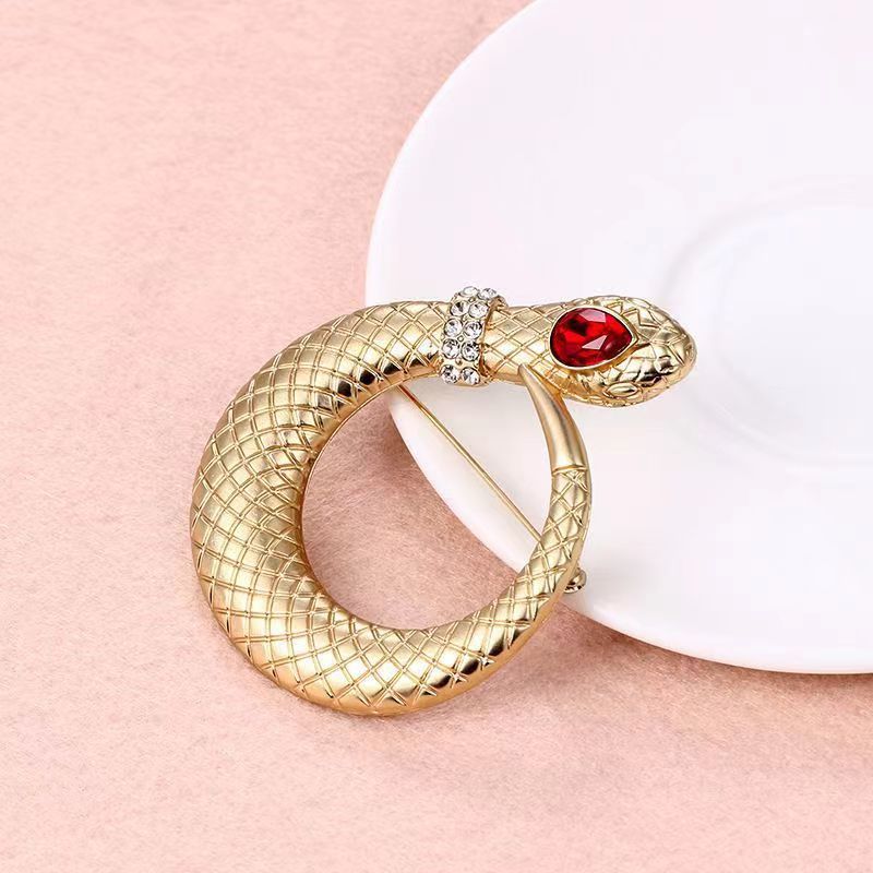 Elegant Simple Style Animal Alloy Unisex Corsage display picture 4