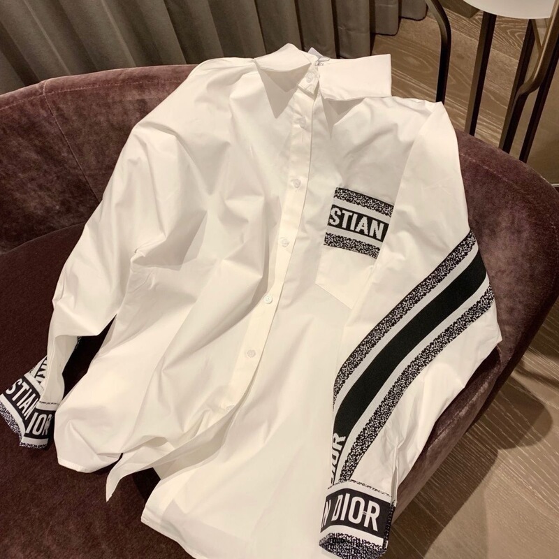 【1002 people have collected it】Elegant striped patchwork long-sleeve shirt, stylish and versatile, wide collar, wholesale from other brands 【1002 people have collected it】Elegant striped patchwork long-sleeve shirt, stylish and versatile, wide collar, wholesale from other brands