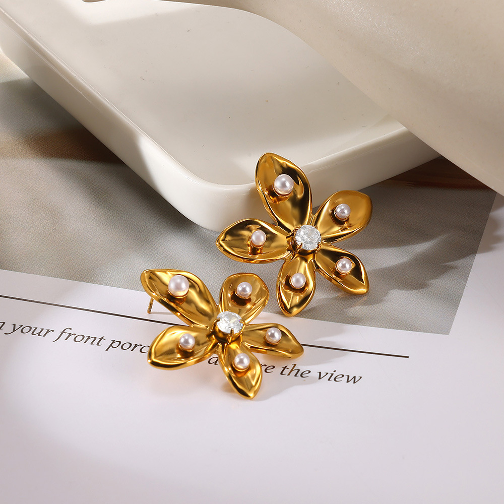 5g Weight 0.03µm-0.05µm Gold Plating Thickness PVD Coated Gold Plating Process 304 Stainless Steel Ear Needle Material Real Gold Plated Plating Material Zircon Inlay Material Dangling Earrings Classification 1 Pair Quantity Holiday, Daily Occasion 304 Stainless Steel Material Flower, Shell Pattern Women's Gender Vacation, Simple Style Style Waterproof Non Tarnish, Inlay Craft PVD Coated Real Gold Plated Flower Shell 304 Stainless Steel Vacation Simple Style Waterproof Non Tarnish Dangling Earrings 15