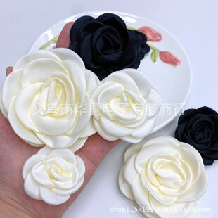 С���L�ڰ�ɫõ�廨ɽ�軨Ů�b�o�϶��h�l�diyЬ���LͲ�m���