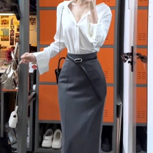 Women's Spring Fashion Casual High-End V-Neck Long Sleeve Shirt Commute White, Stylish and Versatile Half Body Dress, Plus-Size Mature Woman Set