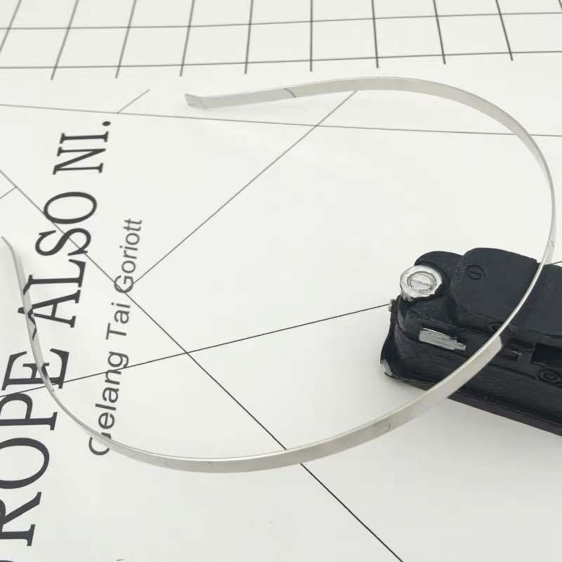 13896758297_979969585 (1)