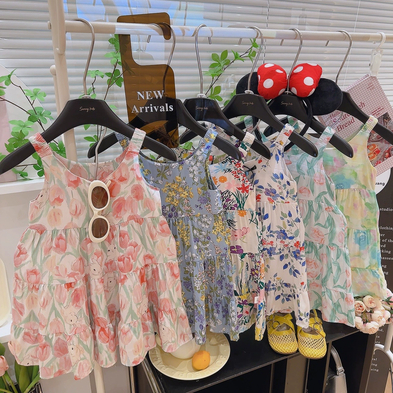Children's thin small summer slip dress