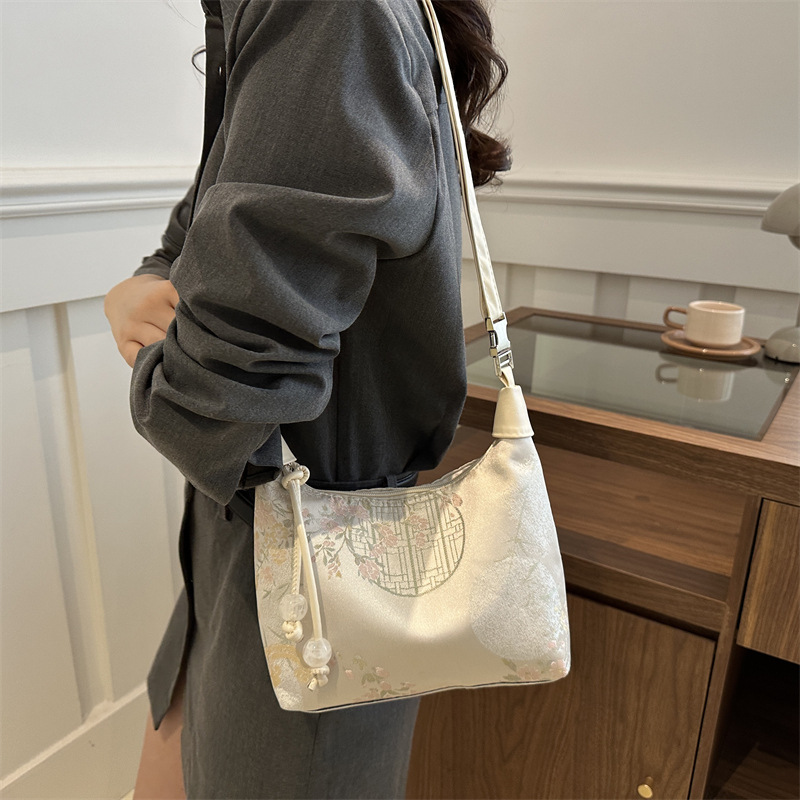 2024 nuevo nuevo bolso chino para mujeres este año popular bolso de estilo antiguo estilo de moda textural bolso de hombro