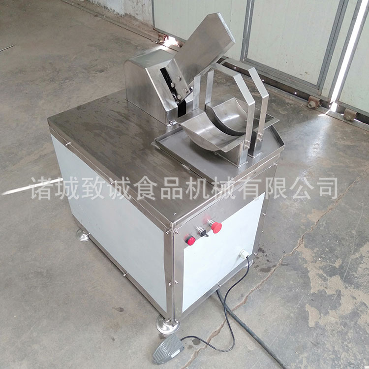 El fabricante suministra directamente equipos de procesamiento de coco, equipos viejos de corte de coco, equipos medios de recolección y procesamiento de coco verde en Stock.