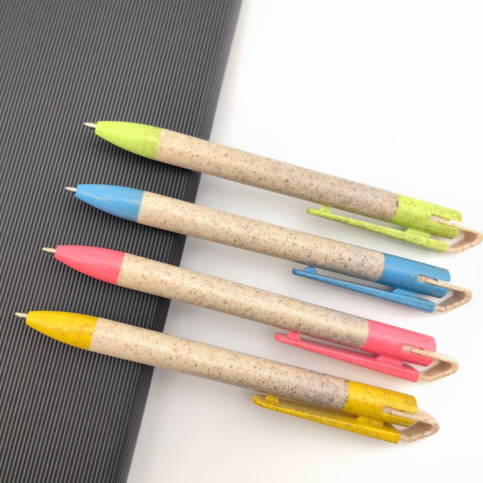 Mayorista ecológico explicable palma de paja bolígrafo de bolígrafo escondido diseño de bolígrafo de promoción de oficina seda lisa