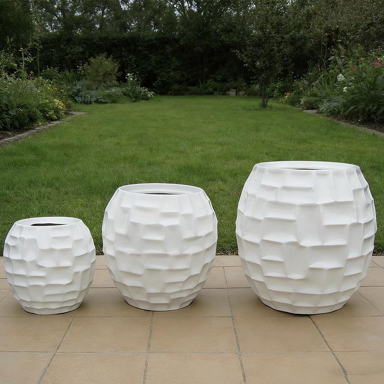 Floor-Standing Hotel Texture Flower Pots with Antique Patterns, Fiberglass Flower Pots, Flower Tubs, Office Building Equipment Decoration Ornaments