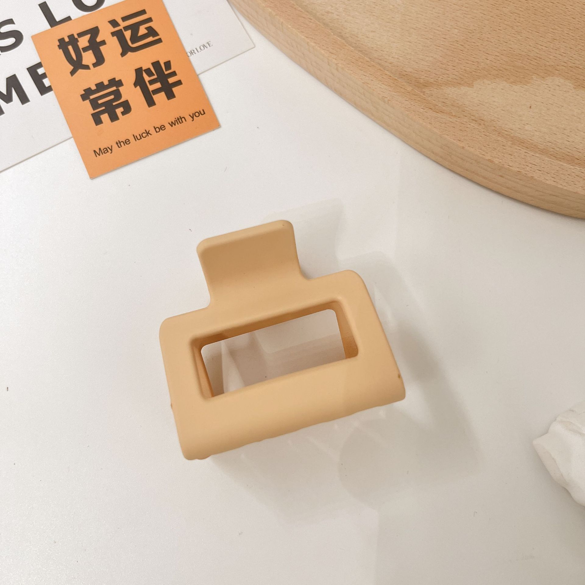 Pinza tipo tiburón extra grande de 13 cm, elegante y resistente