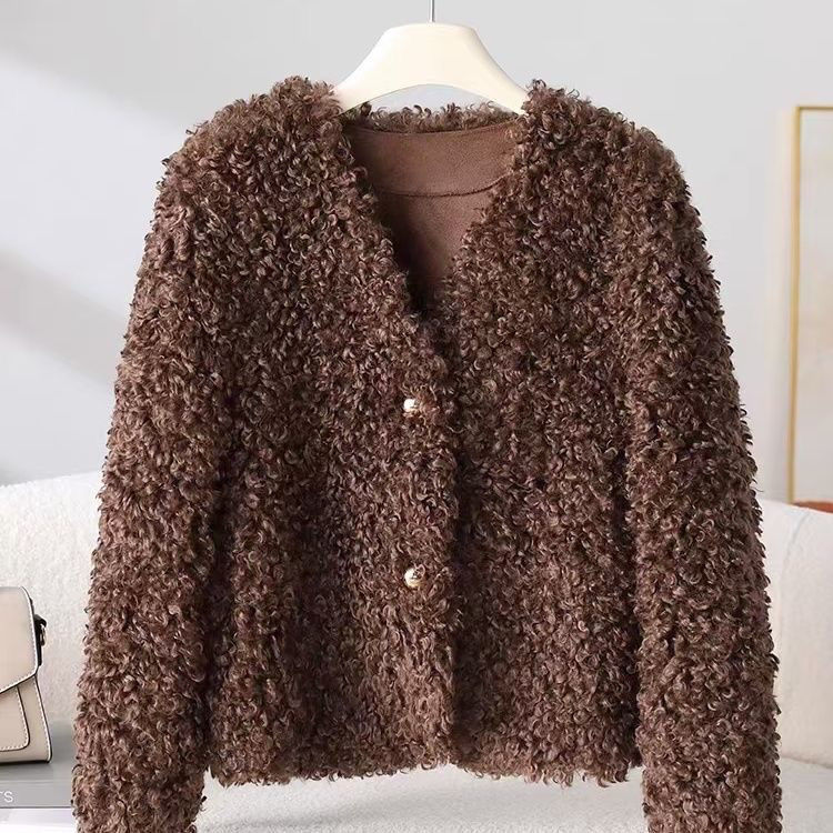 New Style Small Fragrant V Neck Teddy Curly Lamb Fur Outwear for Women Spring Short Fur One-Piece Fur Early Autumn Top