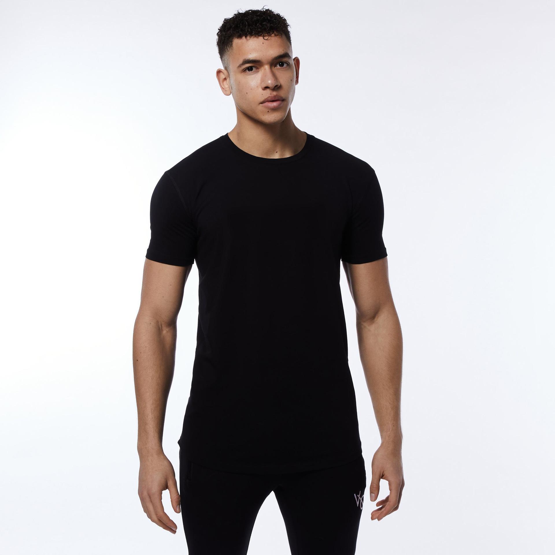 2022 nuevo VQ Verano de manga corta de los hombres de camuflaje de algodón suelto Deportes más tamaño cuello redondo Top moda deportes de moda