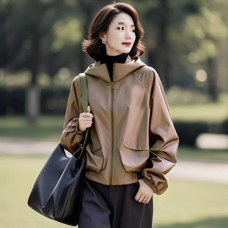 今年流行外套女2025春秋季新款小香风百搭洋气连帽冲锋衣|undefined