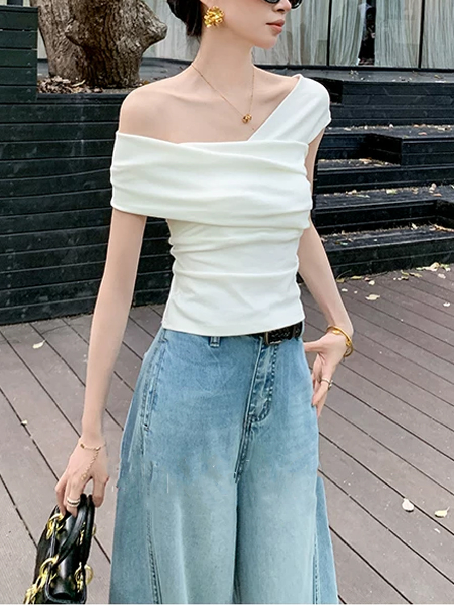 Áo thun ngắn tay nữ thiết kế thắt lưng thon gọn — màu trắng