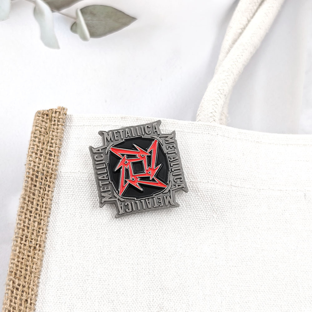 European and American Metallica metal band enamel pin, American thrash metal rock merchandise enamel badge