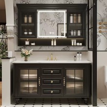 ��ʽԡ�ҙ��R��ľ����lԡ��һ�w�մ���M���l���g��ʽ��ľ��