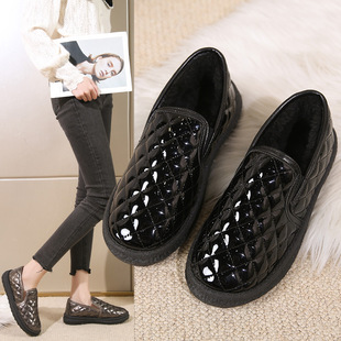 2025 Winter Slip-on Women's Shoes fleece-lined Cotton Shoes Internet Popular Bean Shoes Waterproof Warm Flat Soft Bottom Lazy Shoes