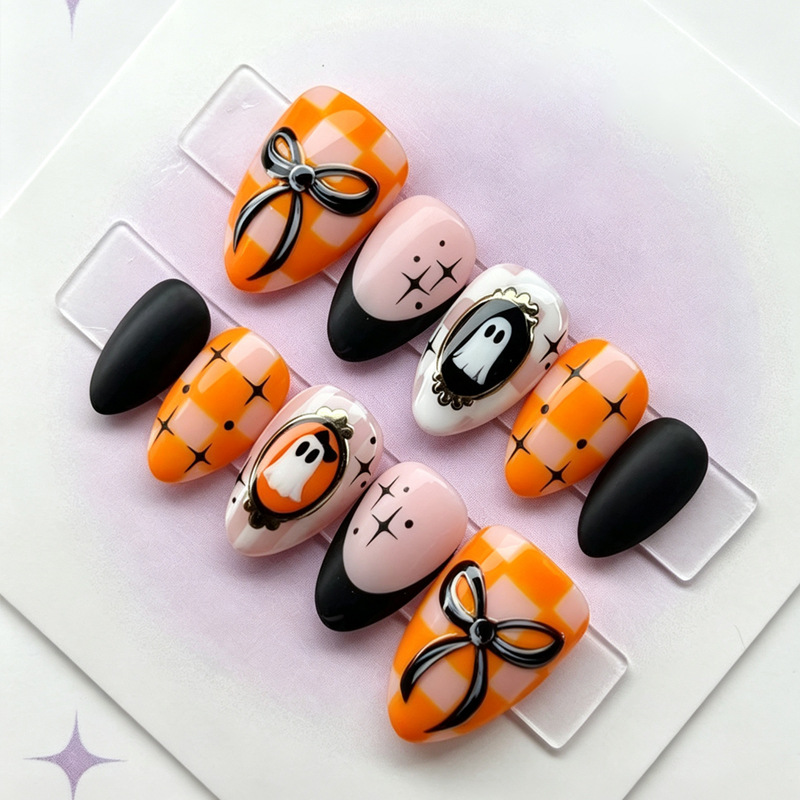 Cross-Border New Model 30-Piece Wearable Halloween Nail Stickers with Bowknot, White Little Ghost, Spooky Halloween Nails