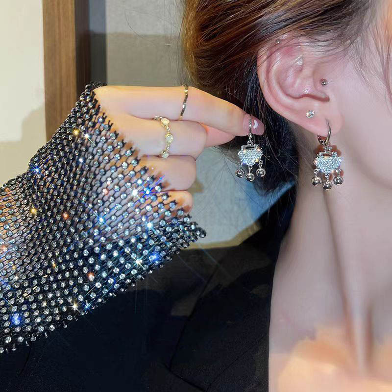 Full Diamond Design Safety Lock Earrings For Women,Light Luxury,High-end,Fashionable Andy Earrings For Women,Niche Personality,Versatile Earrings