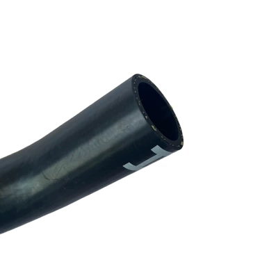 16572-0V190 water tank automobile water pipe