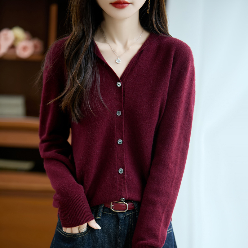 亲肤感100%羊毛一线成衣帽衫针织毛衣外套软糯上衣针织开衫女现货|undefined